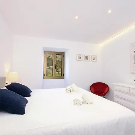 Holiday home Beeindruckende Grosse Papa Mit Privatpool Pollenca